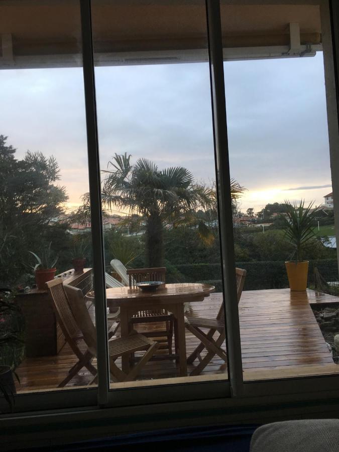شقة بياريتز  في Petit Studio Terrasse Rez De Jardin Piscine Sur L'Ocean المظهر الخارجي الصورة